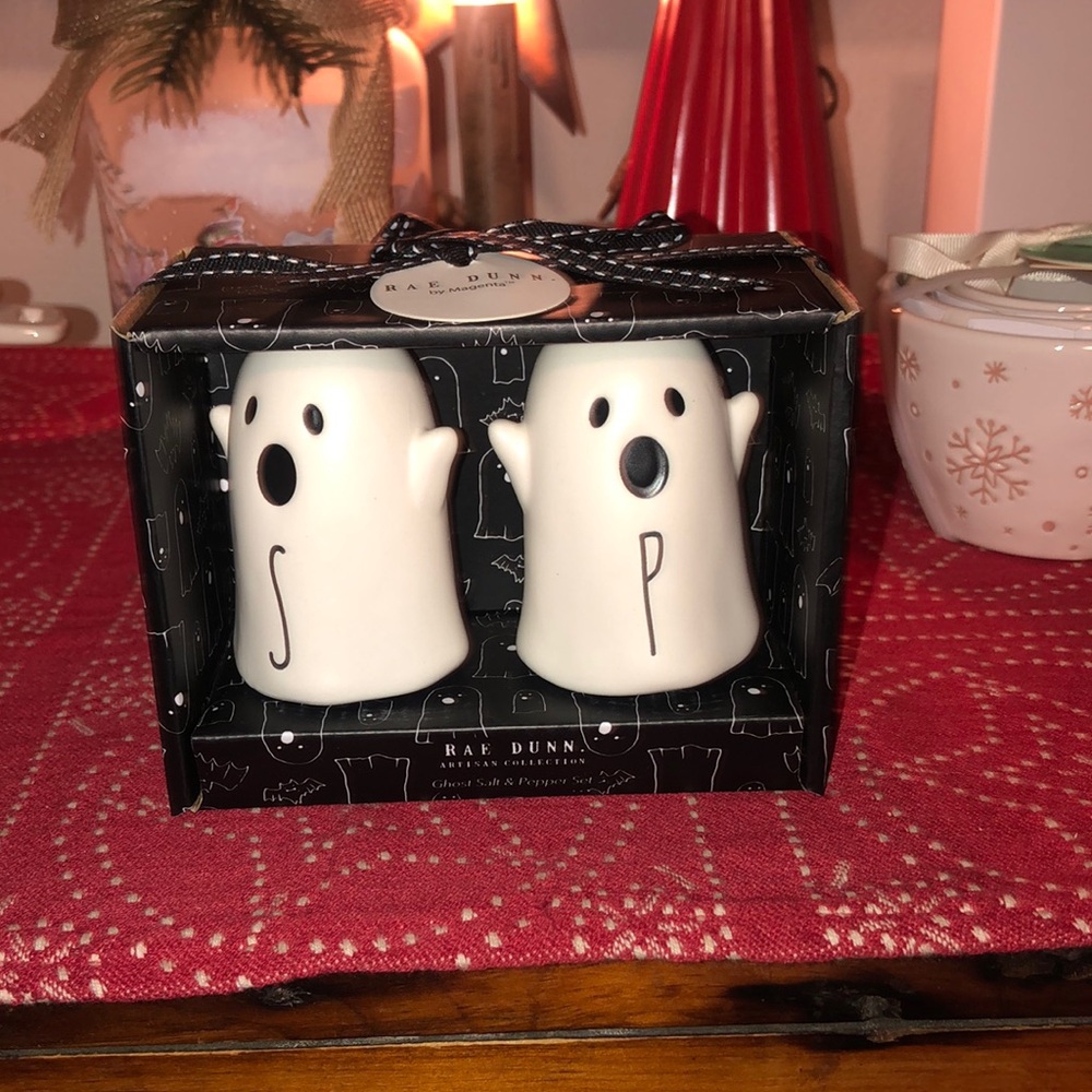 Rae Dunn S & P Ghost Salt & Pepper Shakers